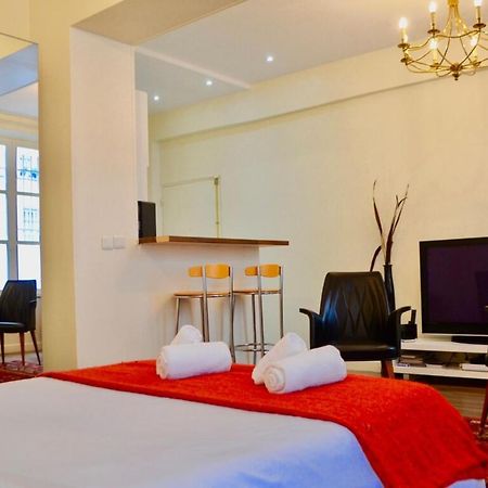 1 Bedroom Apartment In The Heart Of The Marais Area Paris Exterior photo